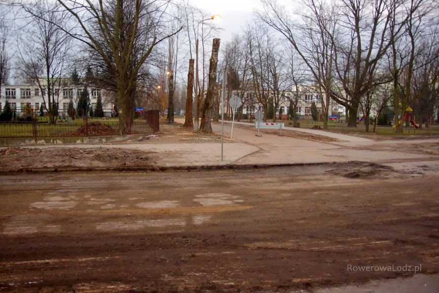 Zerwany jest już asfalt, ale nie są jeszcze prowadzone prace ziemne