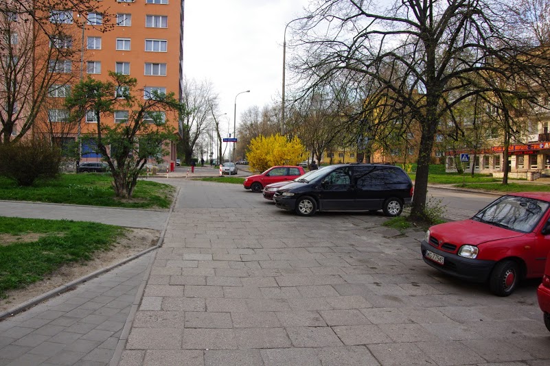 Czy w raz z przebudową chodniki zostaną uwolnione od parkujących samochodów?