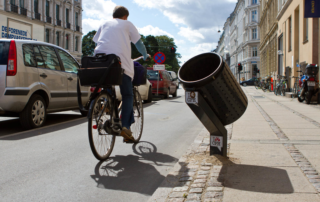 Garbage Disposal for Cyclists in Copenhagen 2